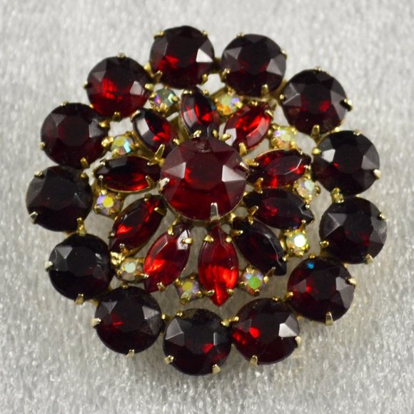 Vintage Brooch Red Rhinestones w/ Aurora Borealis Accents in Gold Tone Setting - Picture 5 of 5
